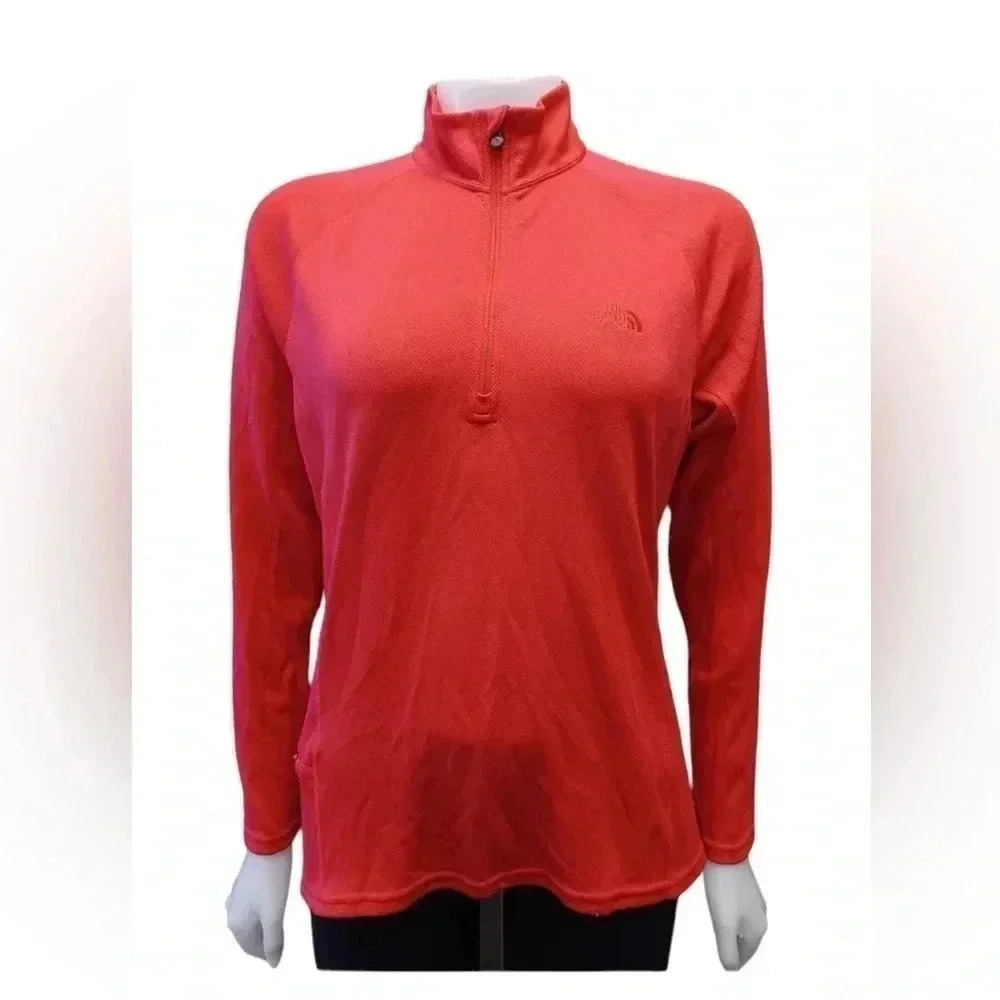 The North Face 1/4 Zip Coral Pullover  Sweater Size Large